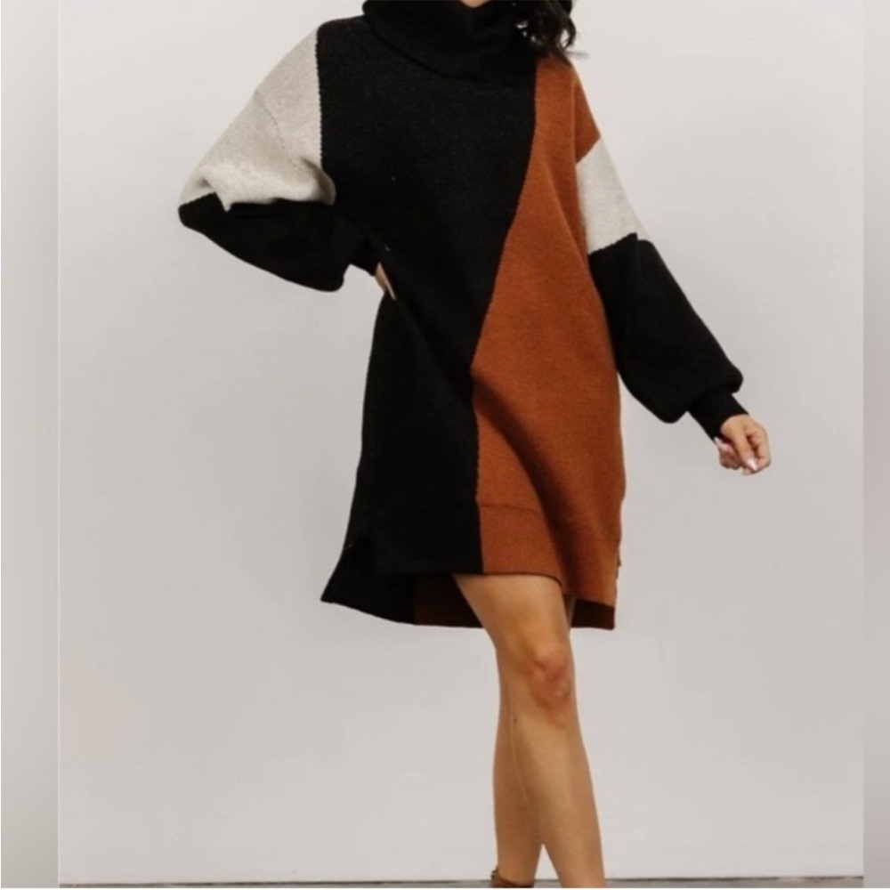 Baltic Born Diego Sweater Dress Colorblock Turtleneck Boho Brunch Cozy Soft M